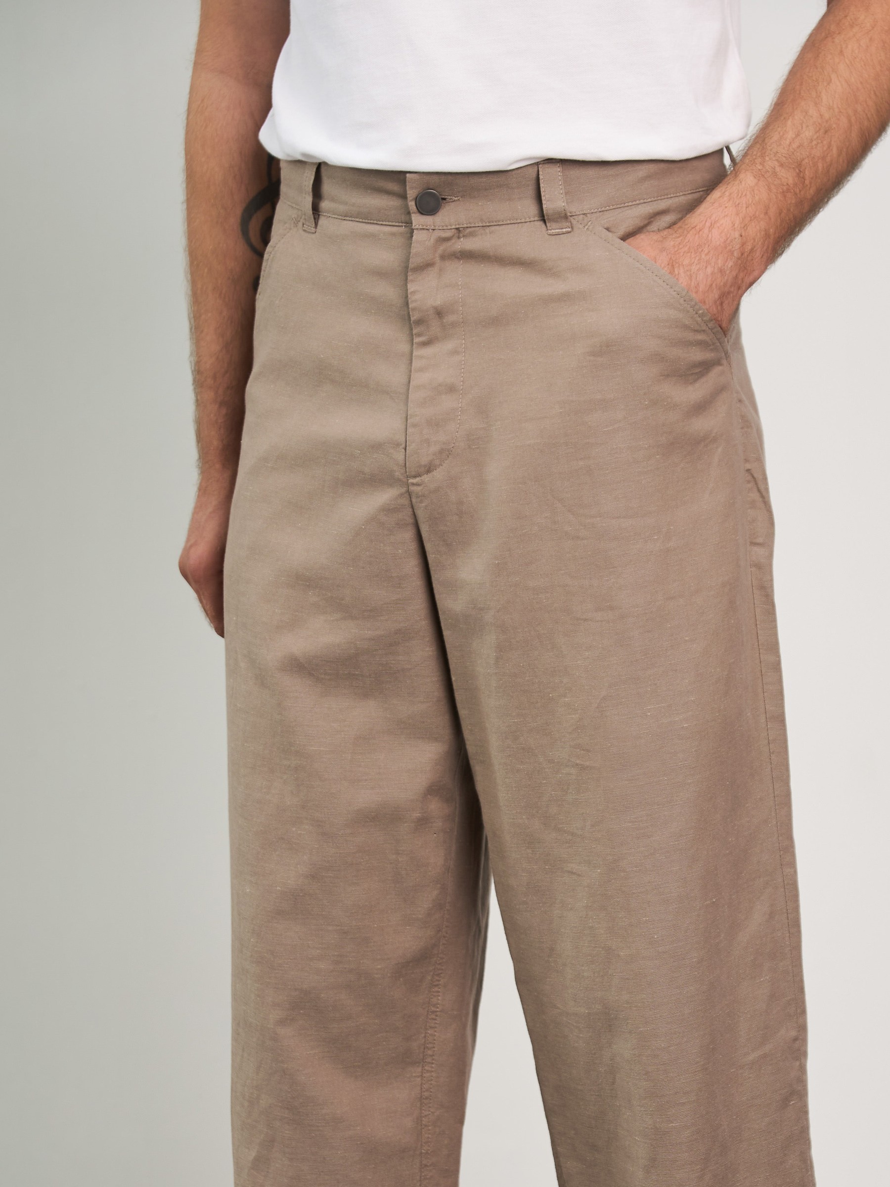 Hose Carlo linen walnut About Companions