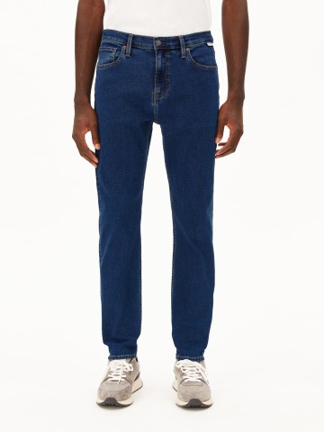 Jeanshose Aarjo Tarpa whale Armedangels