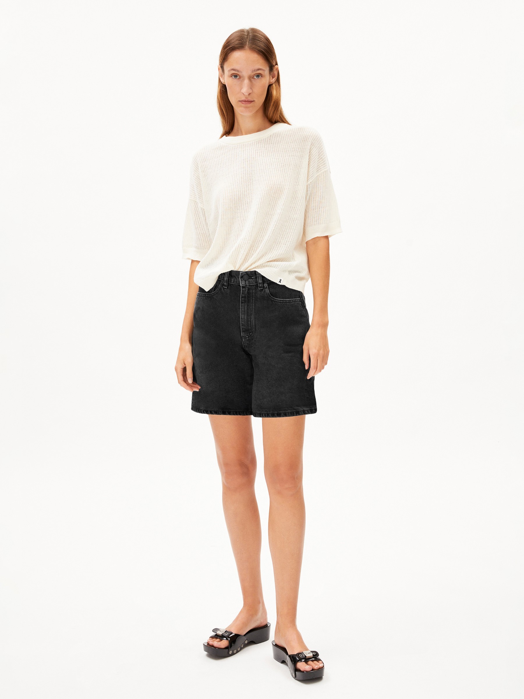 Jeans Shorts Sheaari ebony black Armedangels