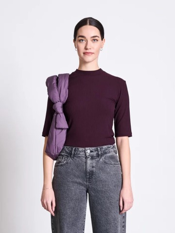 T-Shirt Nina Rib cherry lacquer Jan 'n June