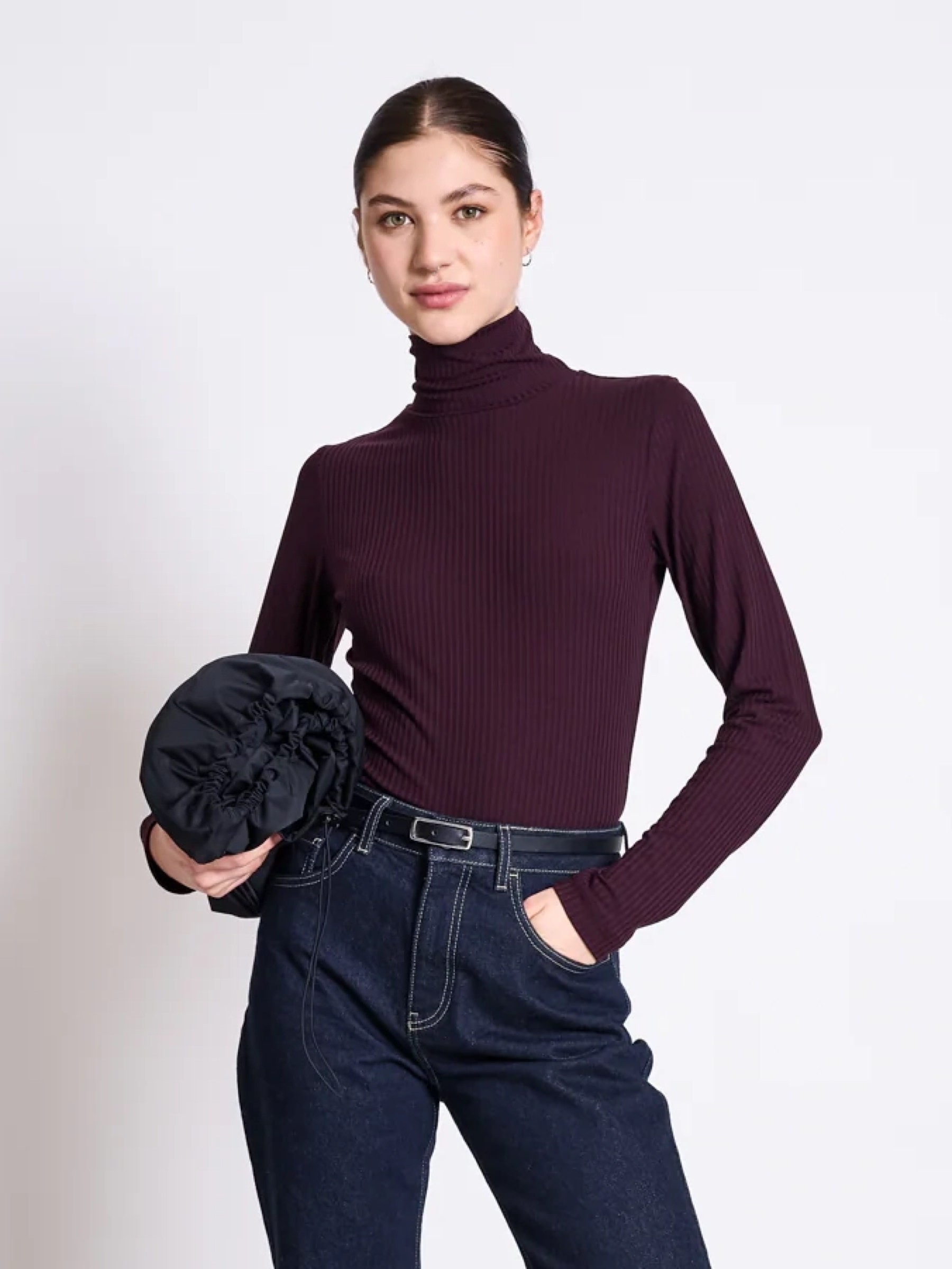 Longsleeve Turtleneck Sweater Mio cherry lacquer Jan 'n June