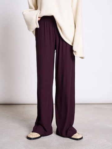 Hose Pants Smilla cherry lacquer Jan 'n June