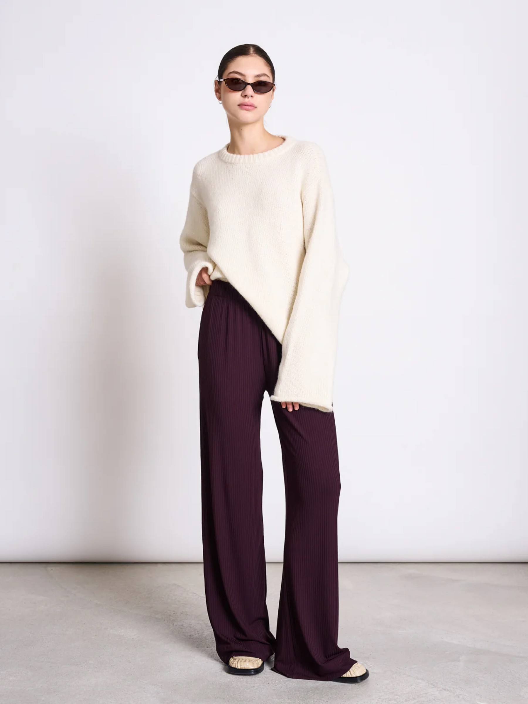 Hose Pants Smilla cherry lacquer Jan 'n June