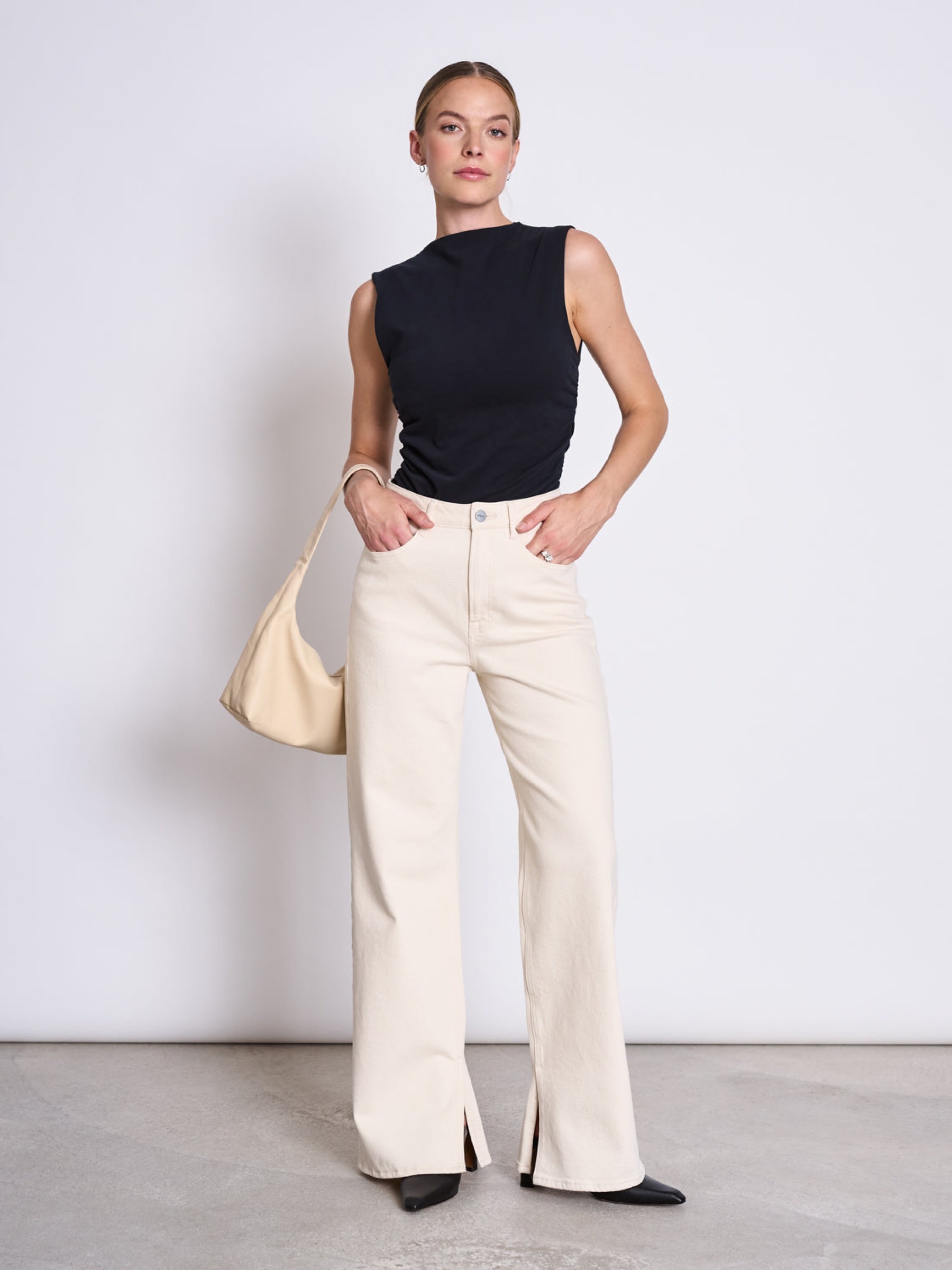 Ruffle Top Rafo black Jan 'n June