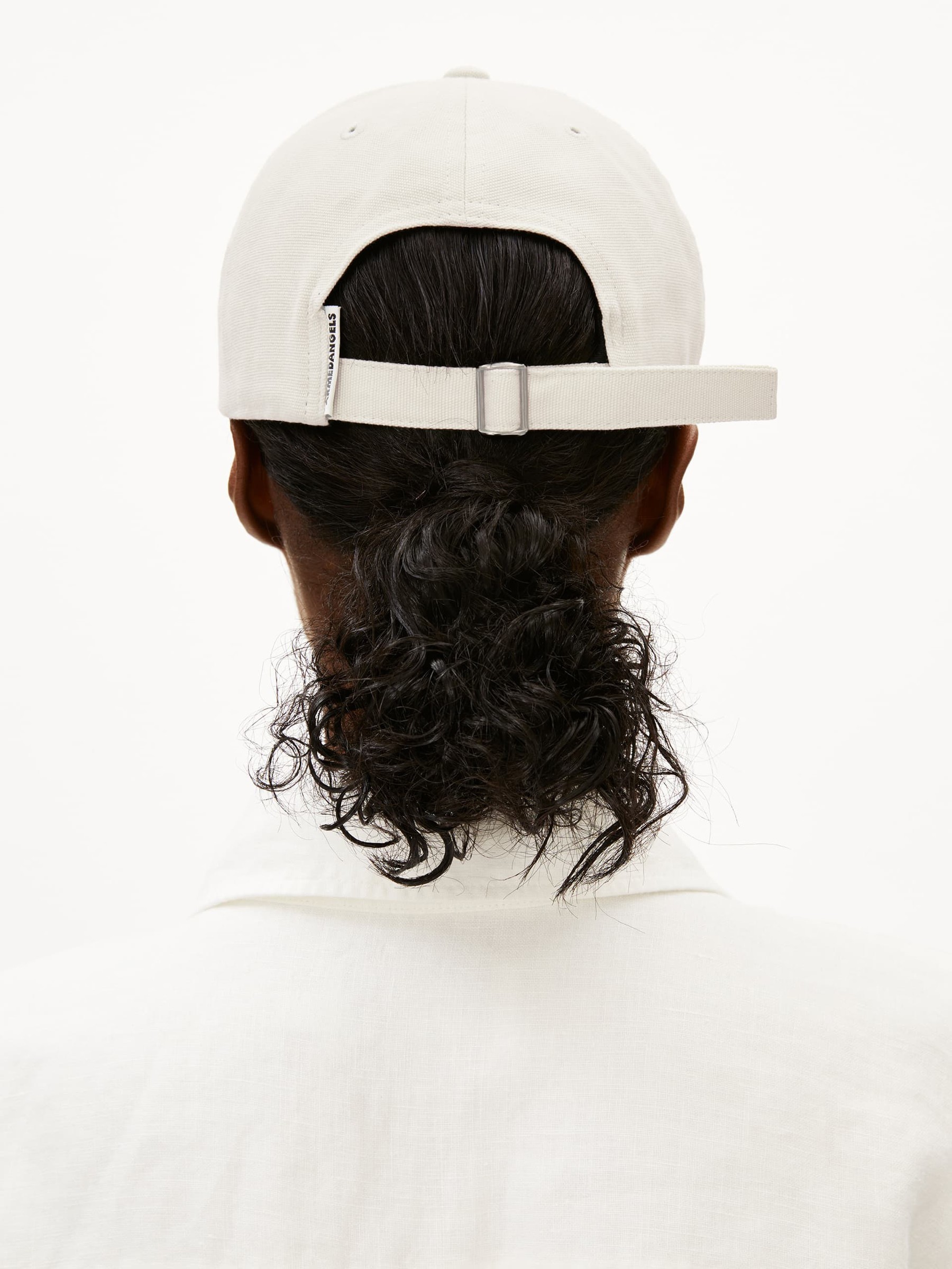 Mütze Yenaas Bold oatmilk-black Armedangels