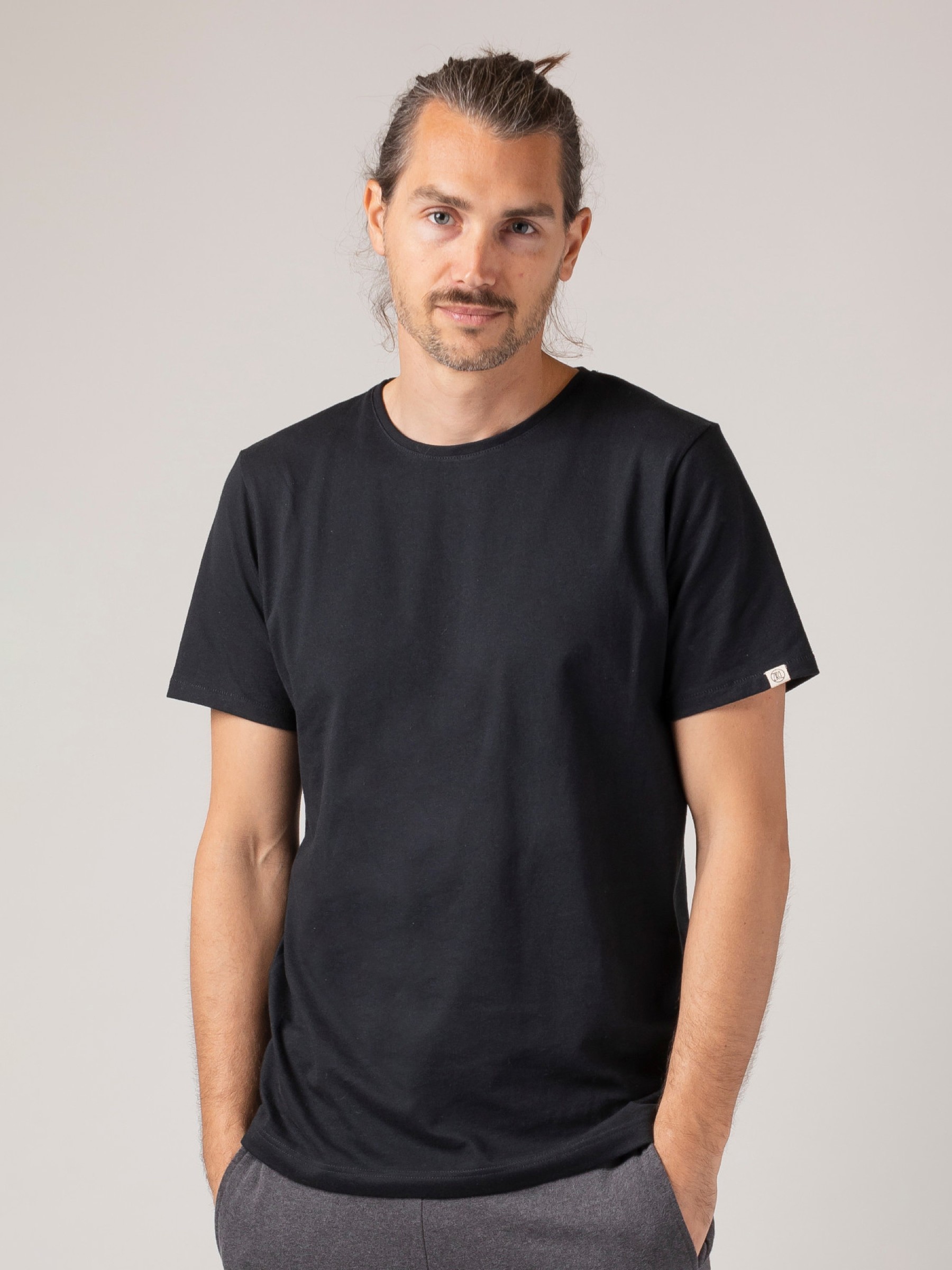 Basic T-Shirt black ZRCL