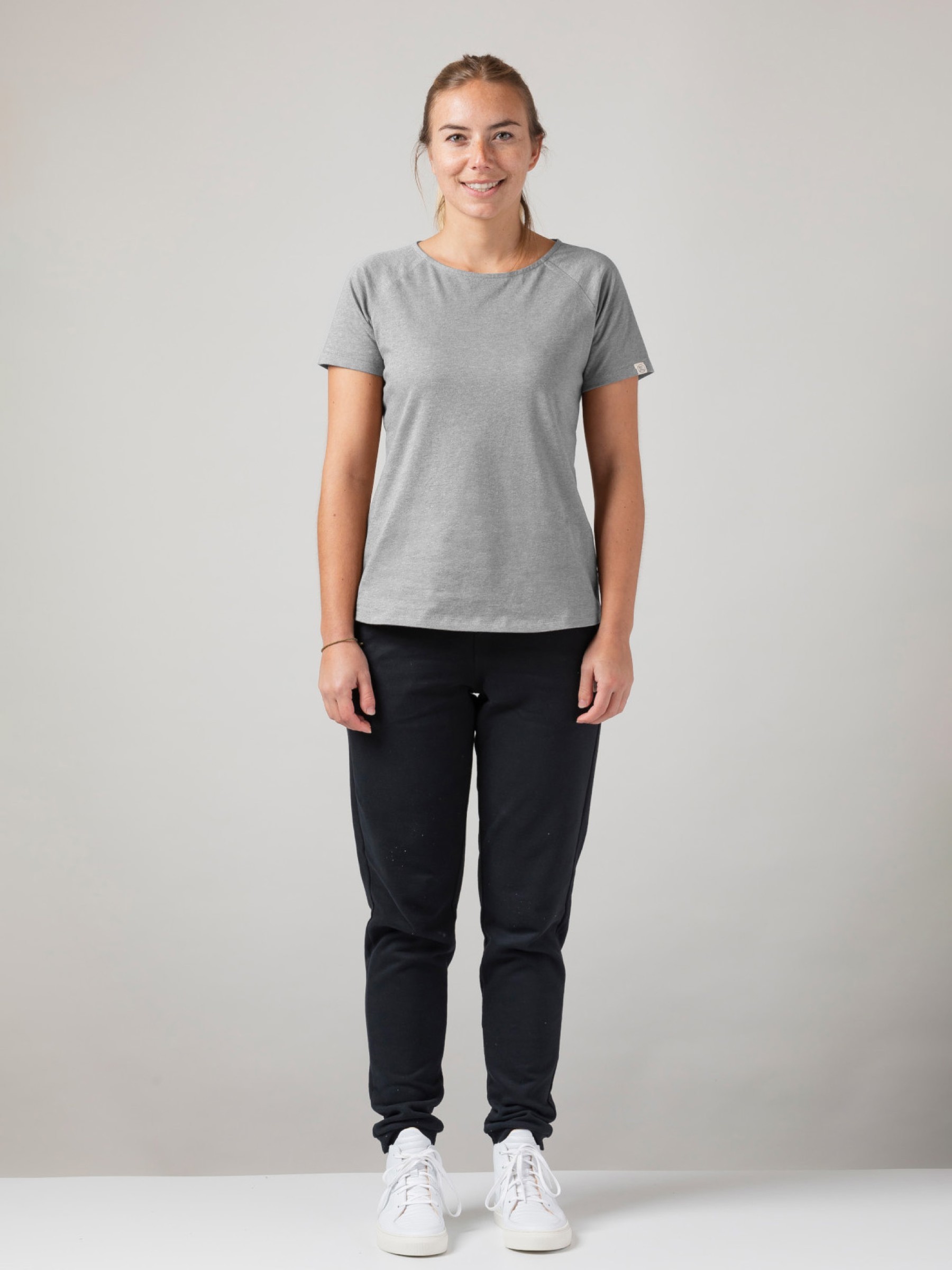 Basic T-Shirt stone grey ZRCL