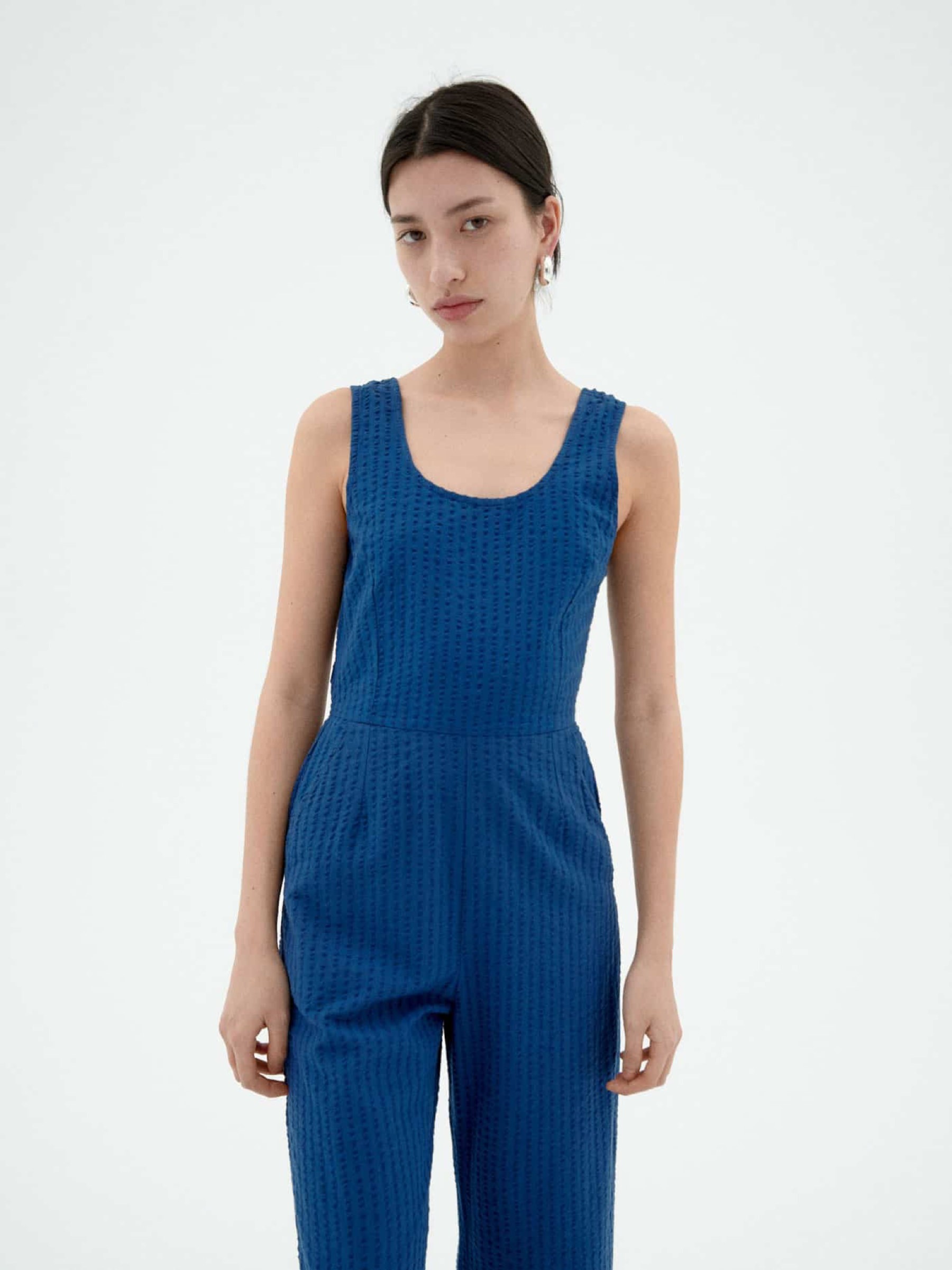 Overall Rafflesia Jumpsuit cobalt seersucker Thinking Mu